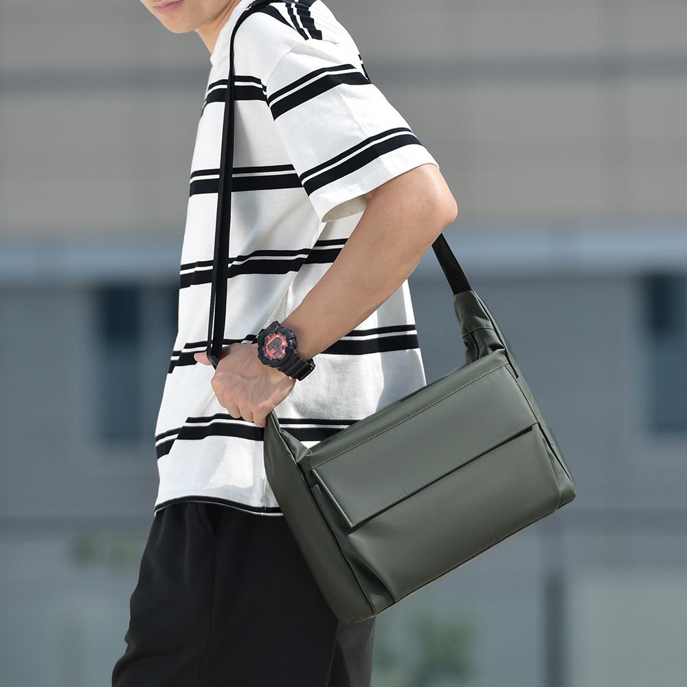 Shoulder Bag Men's Bag Crossbody Bag Large Capacity Messenger Bag