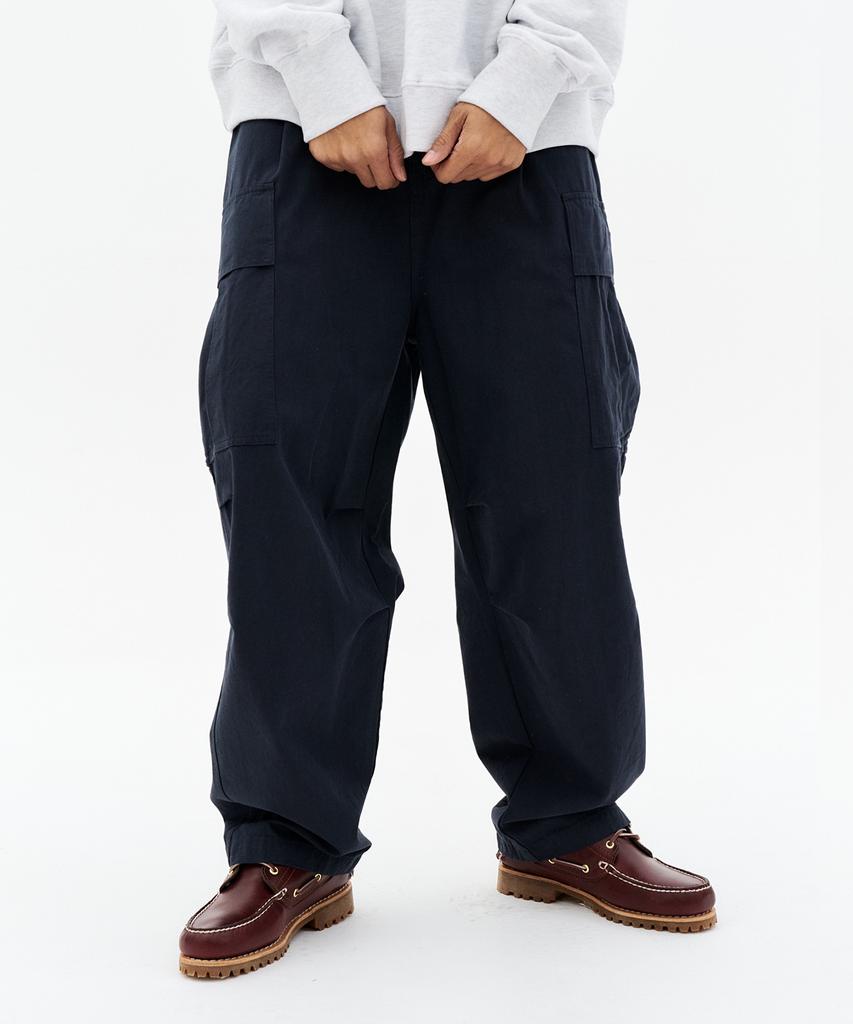 CONTROBANAL3 Single-Pleat Wide Cargo Pants [Navy]