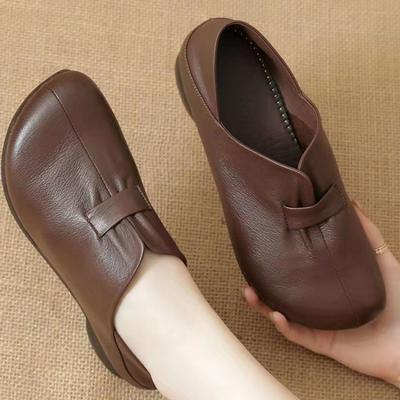 Real Soft Leather Mom Shoes 2025 New Spring Round Toe Retro Lazy Shoes Classic Soft Sole Breathable Single Shoe for Women