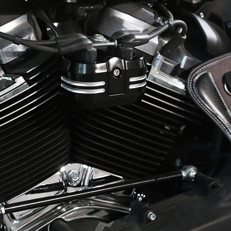 Gloss Black Shallow Cut Ignition Coil Cover For Harley Softail Fatboy Slim Street Bob Breakout Low Rider Fat Bob 18-23