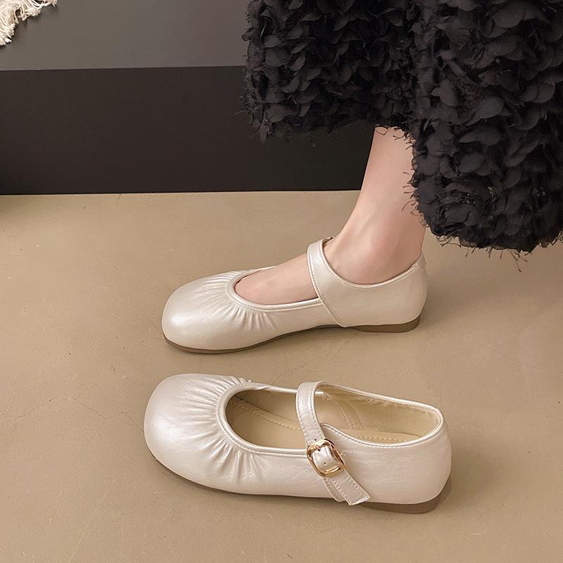 French Pleated Flats Women's 2025 Summer New Late Evening Wind Small Leather Shoes with Skirt Mary Jane Single Shoes