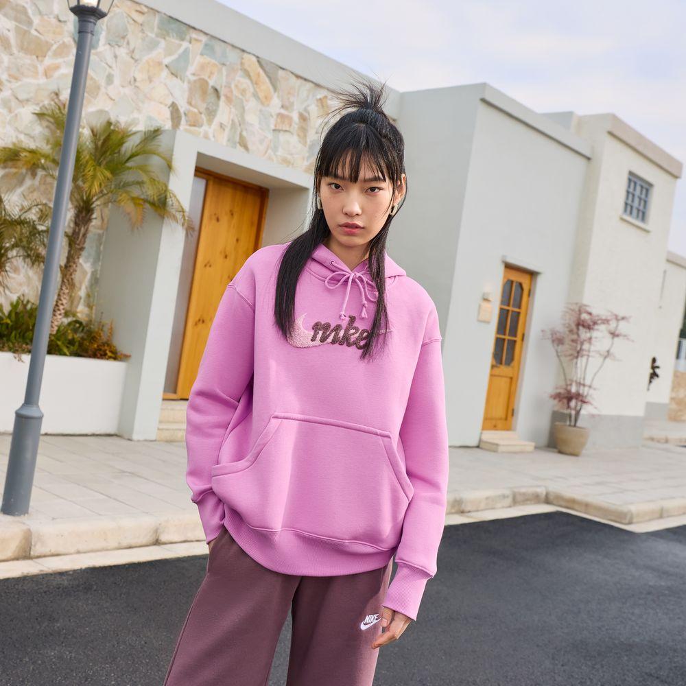 Nike Sweatshirts Women s Pink Hooded Moderate Regular M
