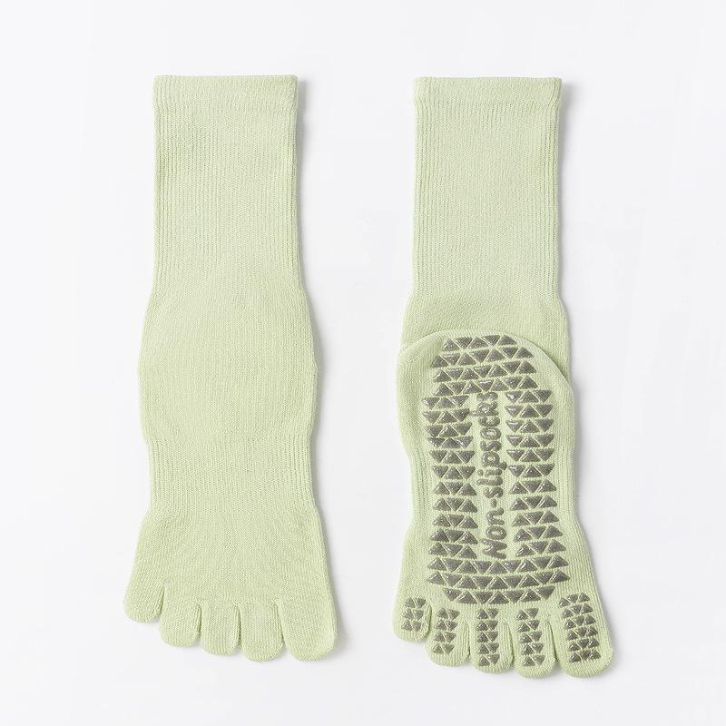 Women Striped Mid Calf Five Toe Yoga Socks Non Slip Silicone Sole Breathable Pilates Socks for Fitness Dance