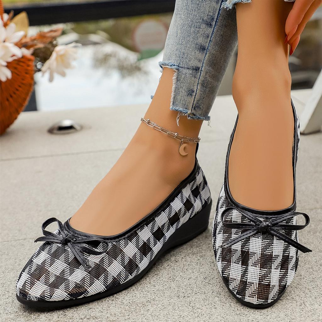 Women's Round Toe Low Block Heel Slip On Flats Lightweight Comfortable Casual Office Work Shoes with Bow Accent and Textured Pattern