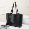 Women's Solid Color Large Capacity Tote Bag for Travel, Fashionable Lightweight Portable Shoulder Bag for Daily , Casual  Totes