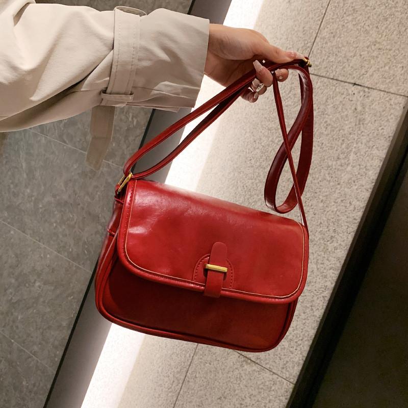 IELGY Ladies Messenger Bag Simple Commuter Shoulder Retro Bag