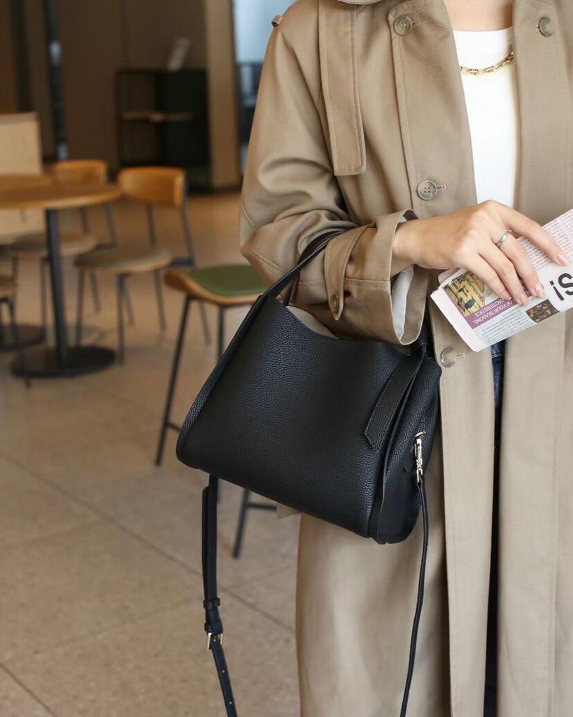 Women's Bucket Bag 2026 New Style, Top Layer Cowhide, Large Capacity, Basket Bag, Shoulder Bag, Crossbody Bag