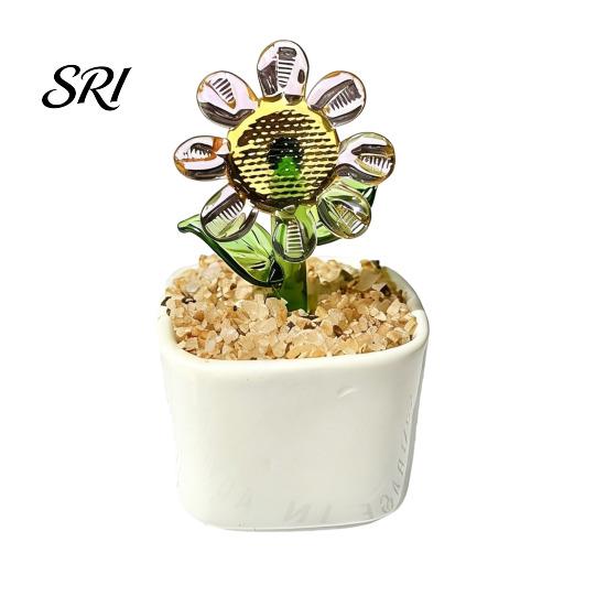 Small Desktop Ornament Mini Glass Planter Ornaments Exquisite Craftsmanship Bright Colorful Handmade Office Desk Decoration Texture for Bedroom Living
