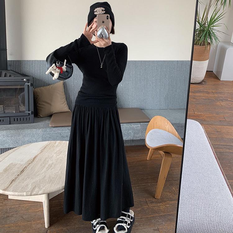 

Женский трикотажный костюм-двойка премиум-класса, облегающий фигуру: Плиссированная миди-юбка и облегающий топ для осени/зимы One Size чёрный