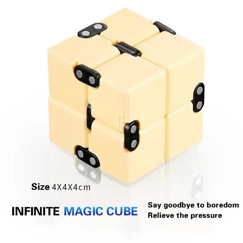 Metal Infinite Cube Stress Relief Toy Effortlessly Spin the Hand-Cranked Top Office Cube Stress Relief Children's Educational Po