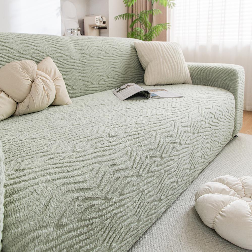 New Thickened Winter Anti Cat Scratch Straight Row Sofa Cover with A Protective Cover Fabric Made of Soft Cotton Fleece