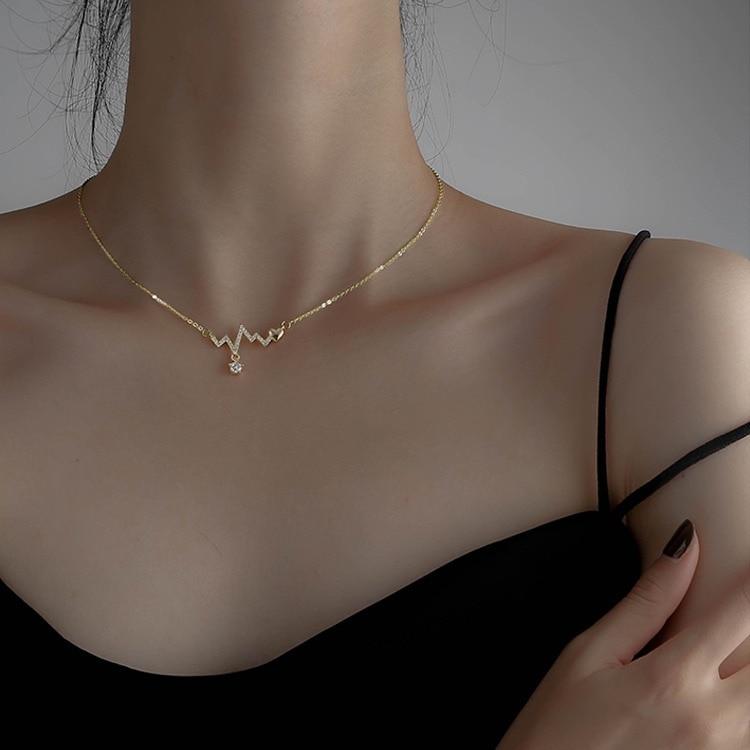 New Wine Red Cherry Gold Colour Pendant Necklace For Women Personality Fashion Necklace Wedding Jewelry Birthday Gifts