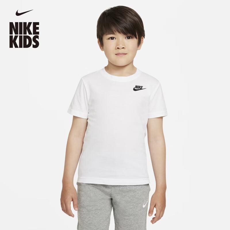 

Легкая футболка Nike для мальчиков L