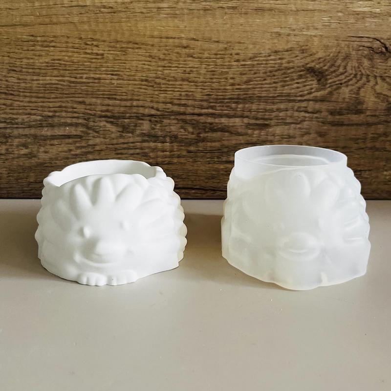

Hedgehog Silicone Mold Planter Mold Silicone Resin Animal Ornaments Pot Mold Handicrafts Reusable Art Crafts for Home Decor brazil