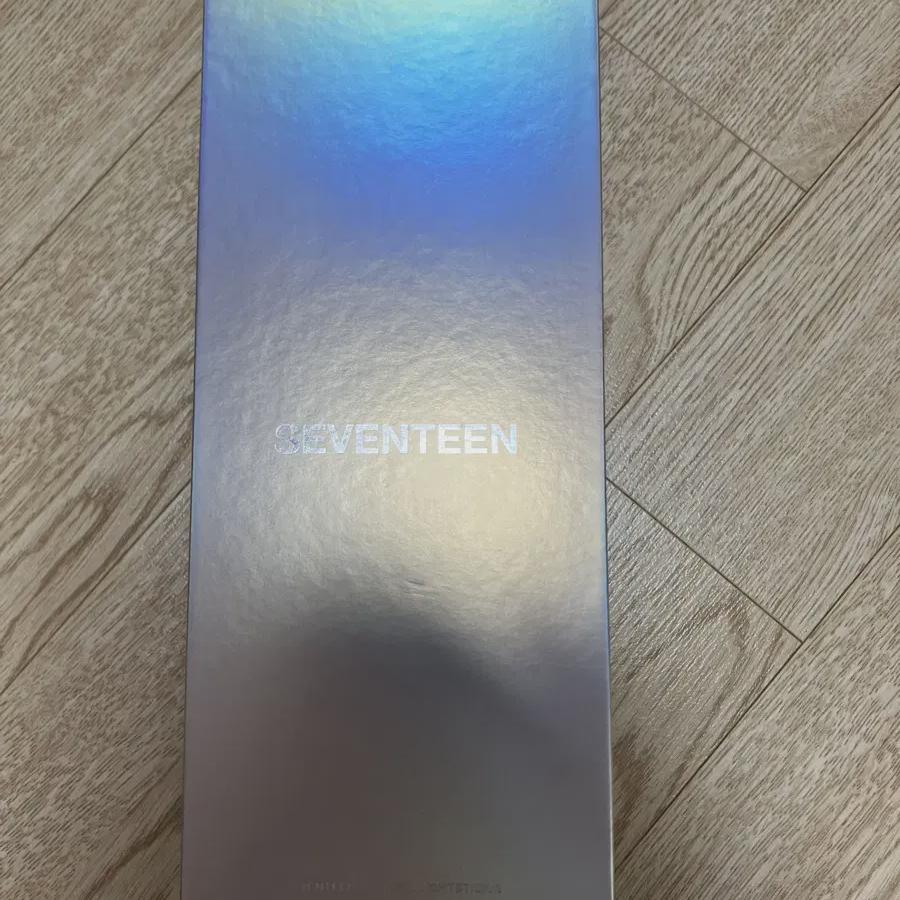 

Семнадцать Карат Род для Продажи