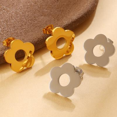 Fresh, Sweet, Versatile, Glossy Floral Stud Earrings for Women, Stainless Steel, Niche Ins-style Everyday Earrings