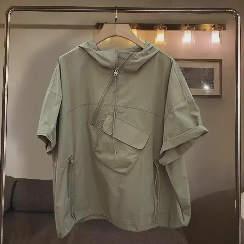 Trendy sommer-hettegenser for menn i ensfarget glidelås med lommedesign – kortermet T-skjorte med løs passform