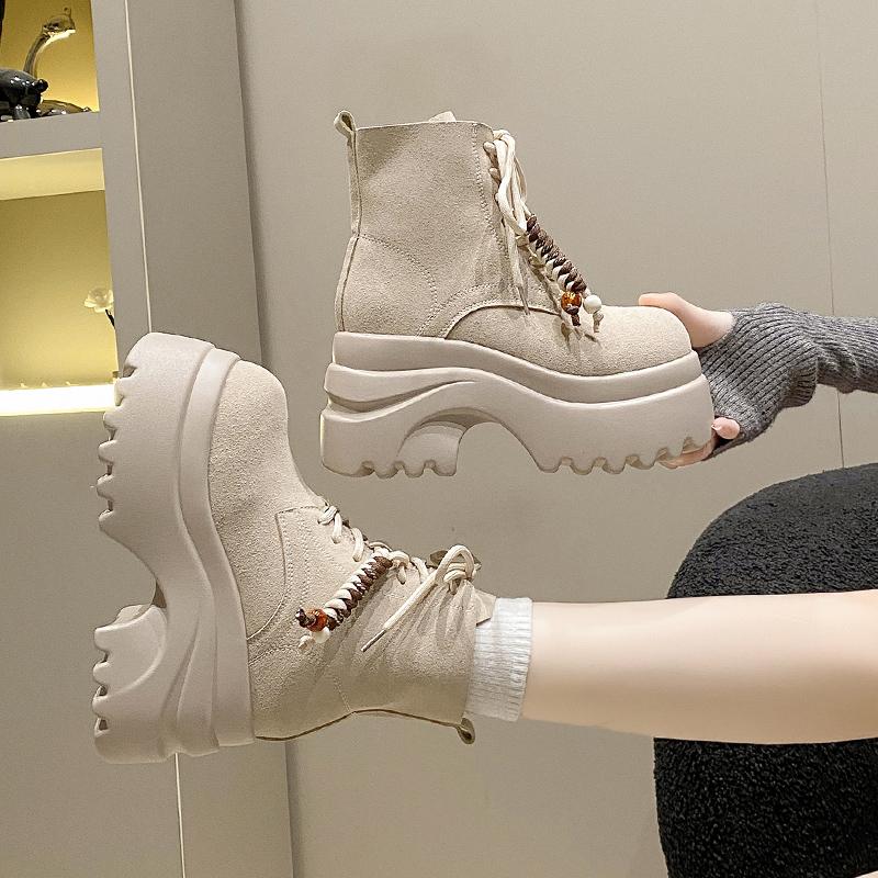 Platformlaarsjes, chunky model, nieuw in de collectie korte schoenen voor dames, winter 2026, populaire aanbieding, herfst, hoogwaardige laarsjes, trendy enkellaarsjes voor dames