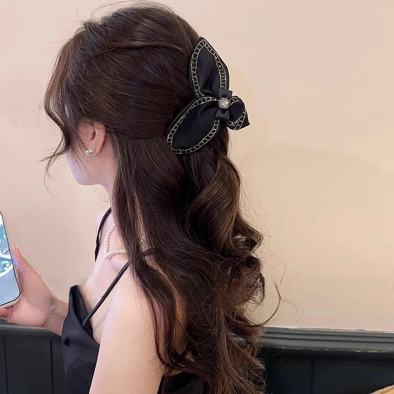 Wheat Spike Butterfly Knot Triangle Clip Women'S Graceful Audrey Hepburn Style Large Shark Clip Hairpin