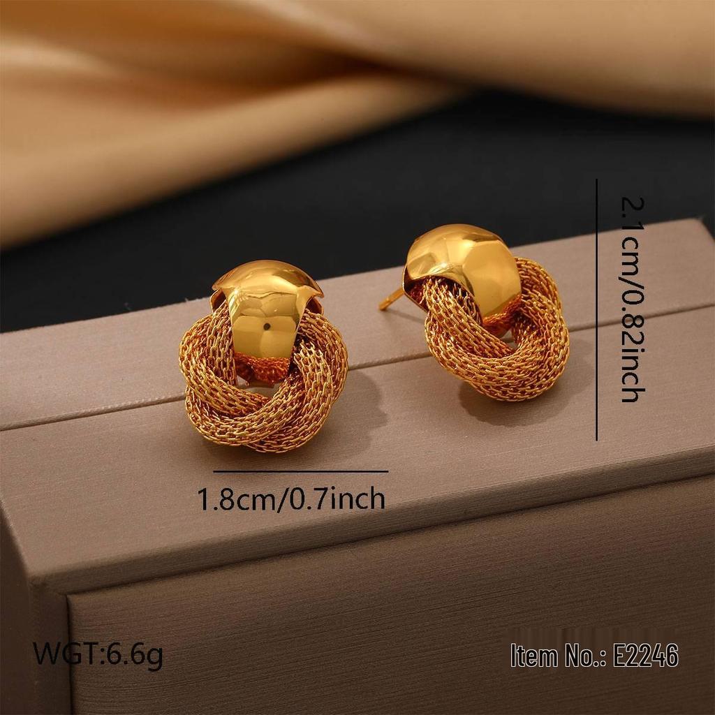 Gold C-Shaped Round Hoop Earrings with Bright Surface, French Light Luxury, High-End Stainless Steel