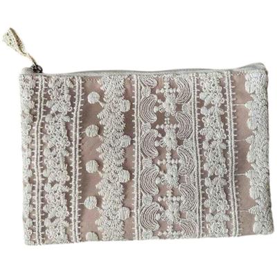 Плоская косметичка серии Vivienne Clio, Маленькая, 12 x 18 см, Бежевая, Вышивка кружевом, WK2505A2