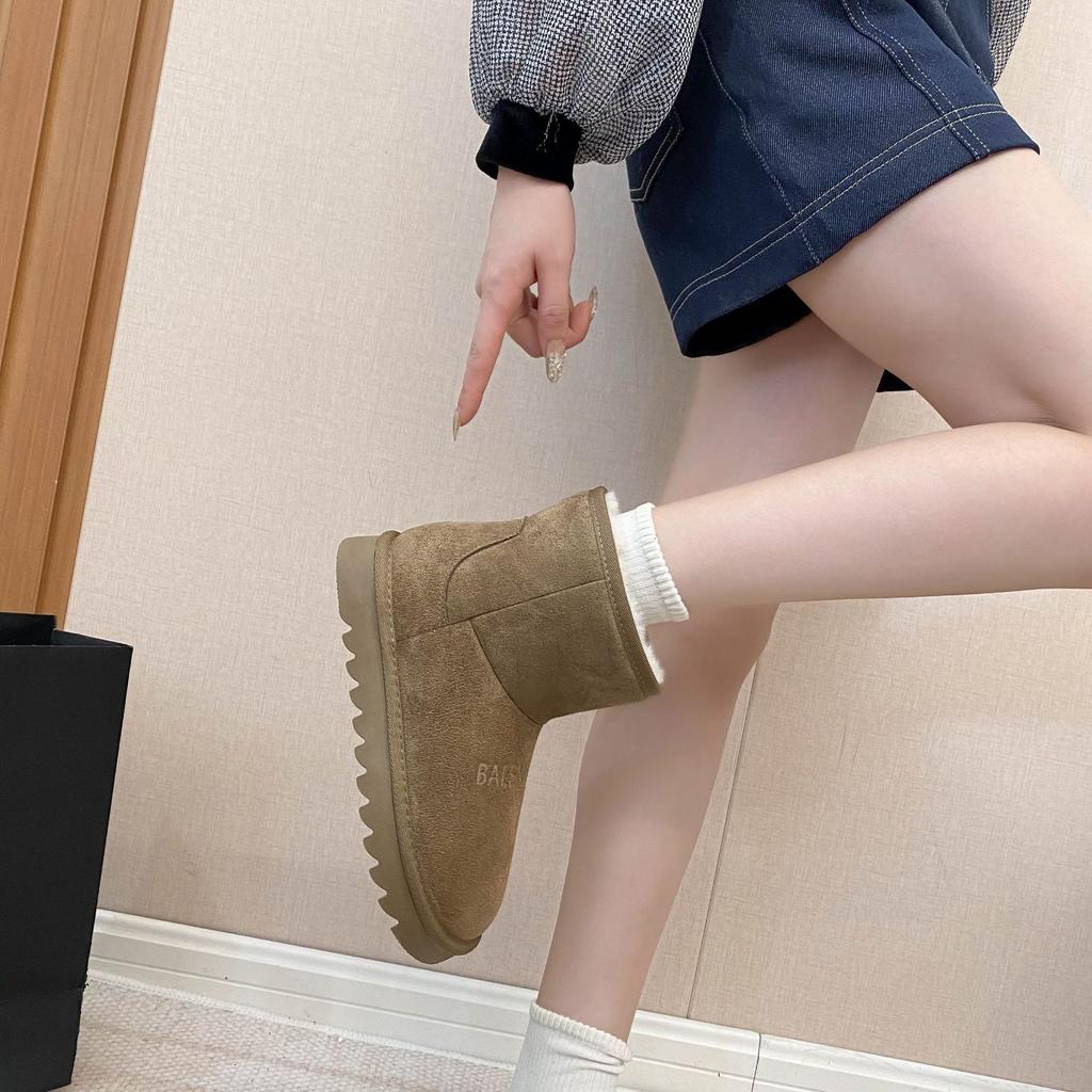 [Fanfna] Brotschuhe Schneestiefel Damen 2025 neu Herbst und Winter Samt verdickt rutschfest warm vielseitig Baumwollschuhe