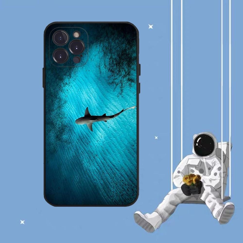 Shark Phone Case For iPhone 14 11 12 13 Mini Pro XS Max Cover 6 7 8 Plus X XR SE 2020 Funda Shell