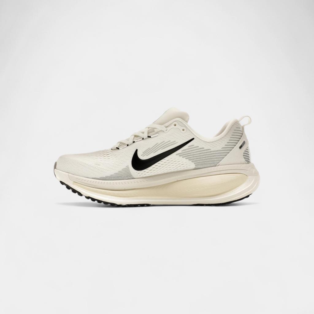 Nike Vomero 18 Summit White Coconut Milk
