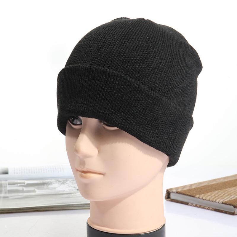 Unisex Beanie Hat Casual Beanie for Men & Women Warm Soft Knitted Hat Stylish Plain Daily Winter Hat, Christmas Gift