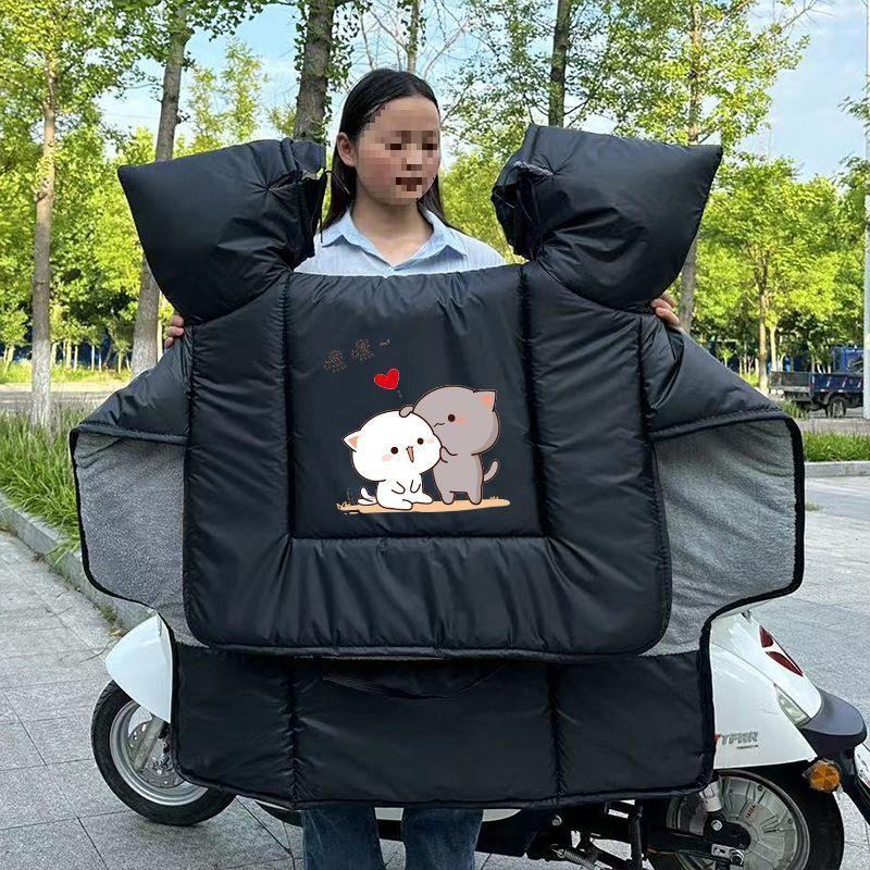 Double-Sided Waterproof Windproof Winter Quilt - Thickened, Large, and Warm with Extra Side Wings.