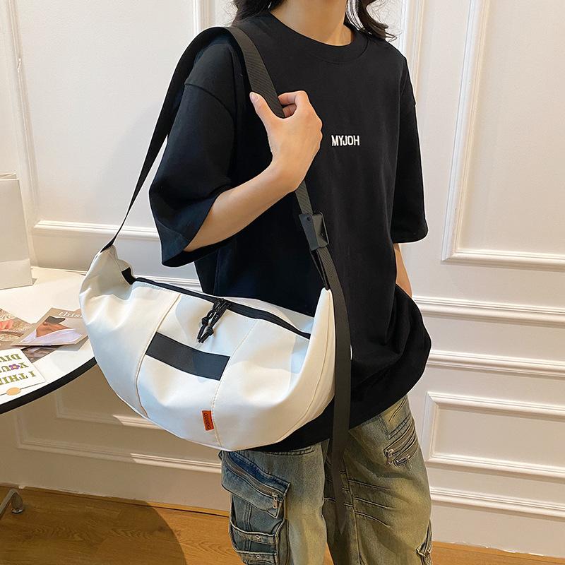 Crossbody bag large capacity Japanese and Korean girls satchel women's casual mailman bag student simple shoulder bag dumpling bag