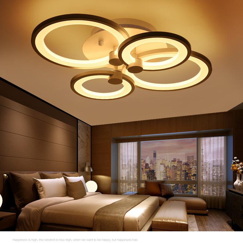 

Современный минималистский потолочный светильник для гостиной, спальни или ресторана 4 Rings Black Frame 62*40*H13CM