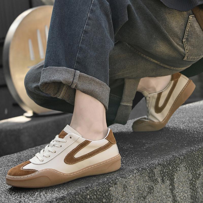 Fashion New Flats Men's Casual Shoes Lightweight Tenis Masculino Fashion Versatile Walking Footwear Sports Daily Male Travel Sneakers