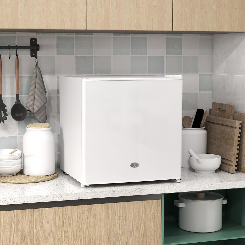 35L Mini Freezer, -24 degrees C to -14 degrees C Temperature - White
