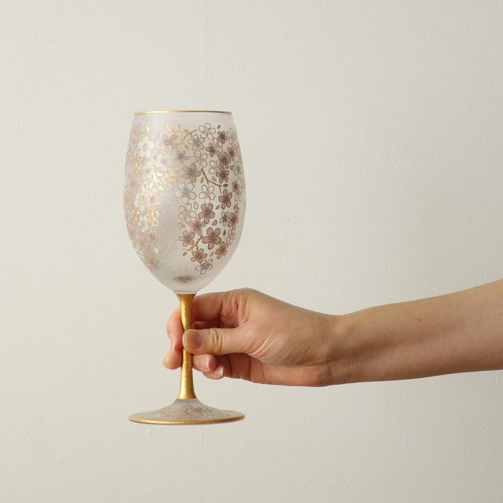 Aderia El Dorado Cherry Blossom Wine Made In Gift Red and White Wine Gift for Housewarming Retirement S6110 Glasses, 540ml, Pair, Japan, Boxed,
