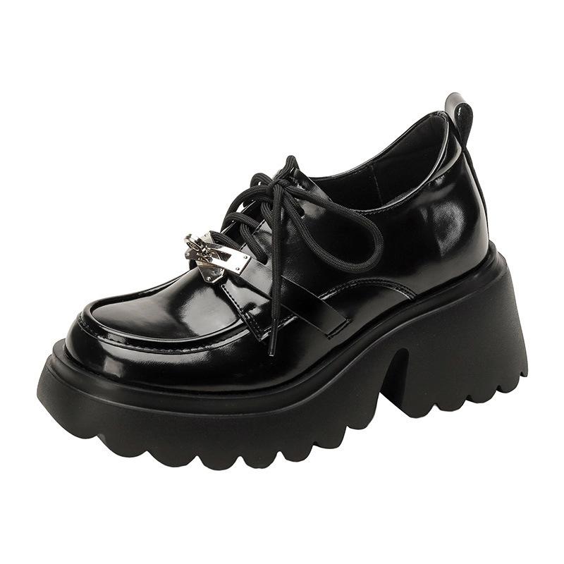 

10 см увеличение внутренней высоты маленький размер толстая подошва черные маленькие кожаные туфли женская обувь осень новая шнуровка одинарные туфли 38