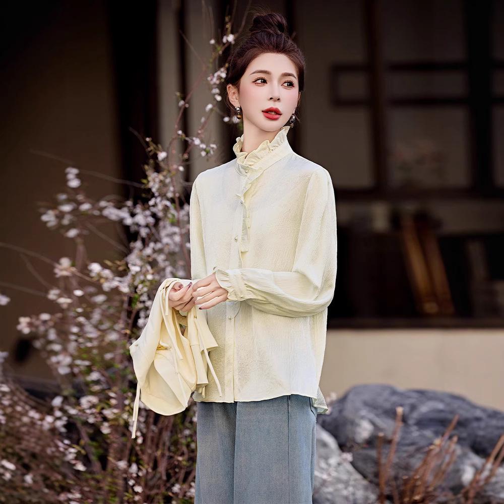 

2025 Spring Women s Stand Collar Lace Stitching Long Sleeve Shirt - Fashionable and Versatile M (45-60kg)