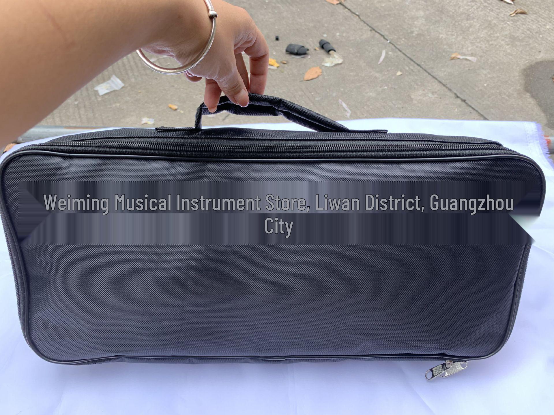 Compact Universal Effects Pedal Board Bag - Fits All Types of Pedals