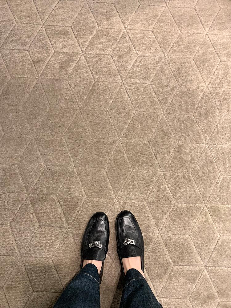 

Sheepskin version~ soft love super soft 2025 autumn and summer new sheepskin kelly buckle step heel lazy single shoes women s small leather shoes 40 чёрный