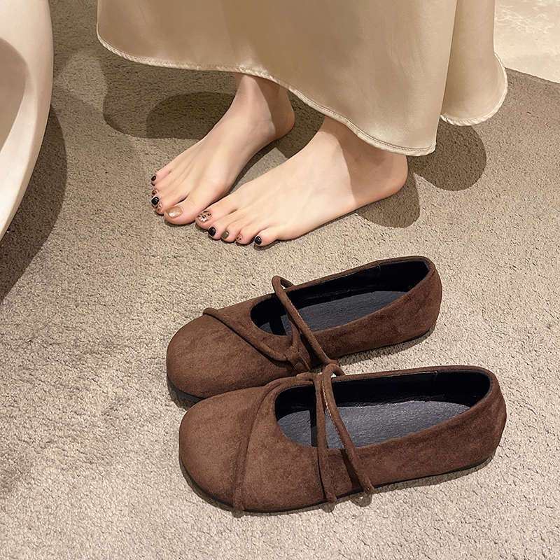 Versatile ballet shoes women's French retro round head shallow mouth flat bottom Mary Jane single shoes 2025 new