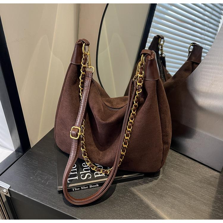 

Матова ретро-сумка для жінок великої місткості 2024, нова осінь і зима, сумка через плече, сумка для пельменів на ланцюжку темно-коричневого кольору