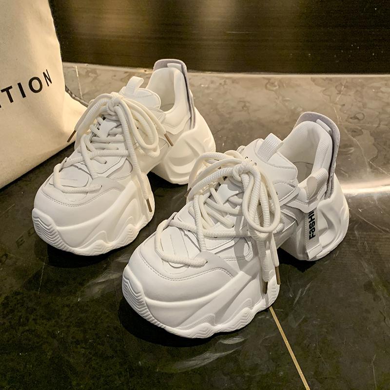 

Модные женские повседневные спортивные туфли на высокой платформе 8 см, универсальные удобные женские кроссовки на толстой подошве, весна 2024 г., женская обувь 34 бежевый