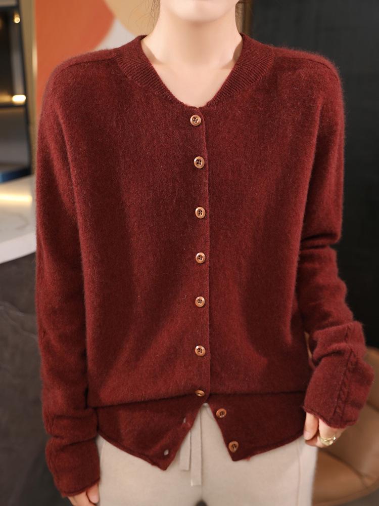 2024 Women's Loose V-Neck Pure Wool Knit Cardigan - Autumn/Winter Plus Size French Style Outerwear
