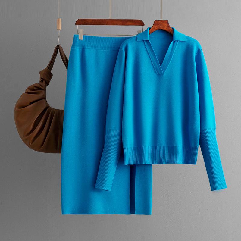 A New Loose Solid Color POLO Neck Knitted Sweater and Skirt Set for Women In Autumn and Winter
