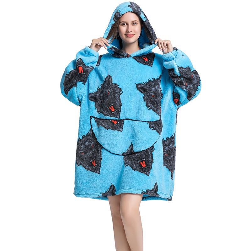 Cozy Autumn/Winter Pumpkin Blanket Sweatshirt: Thick Cotton Velvet Bathrobe for Indoor and Outdoor Warmth