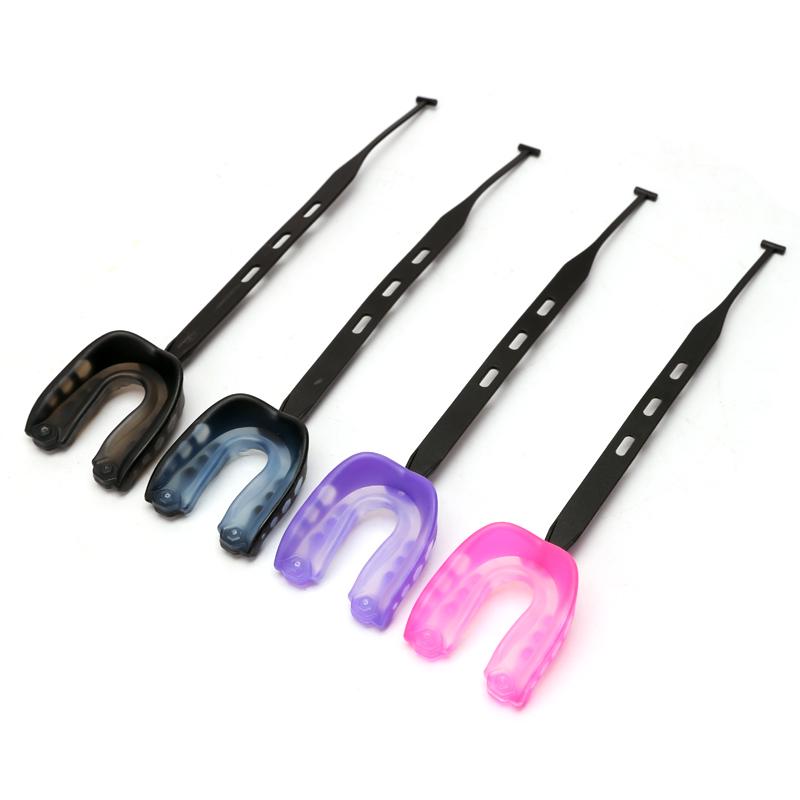 1pc Sports Football Mouth Guard Mouthpiece Football Mouth Guard with Strap Football Mouth Guards 3