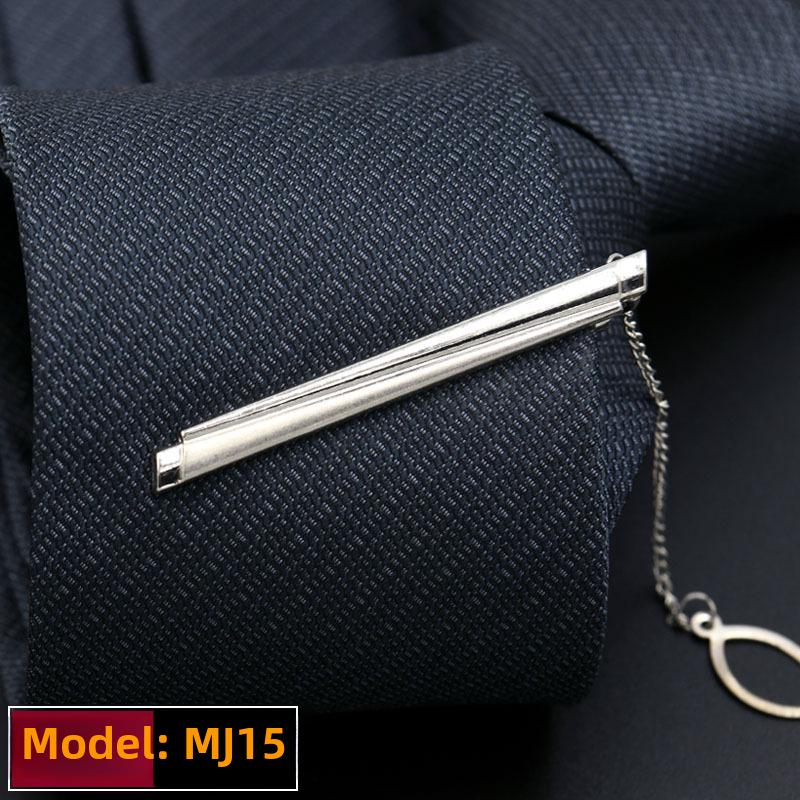 Silberne Krawattenklammer für Herren – formelles, schlichtes, professionelles Accessoire