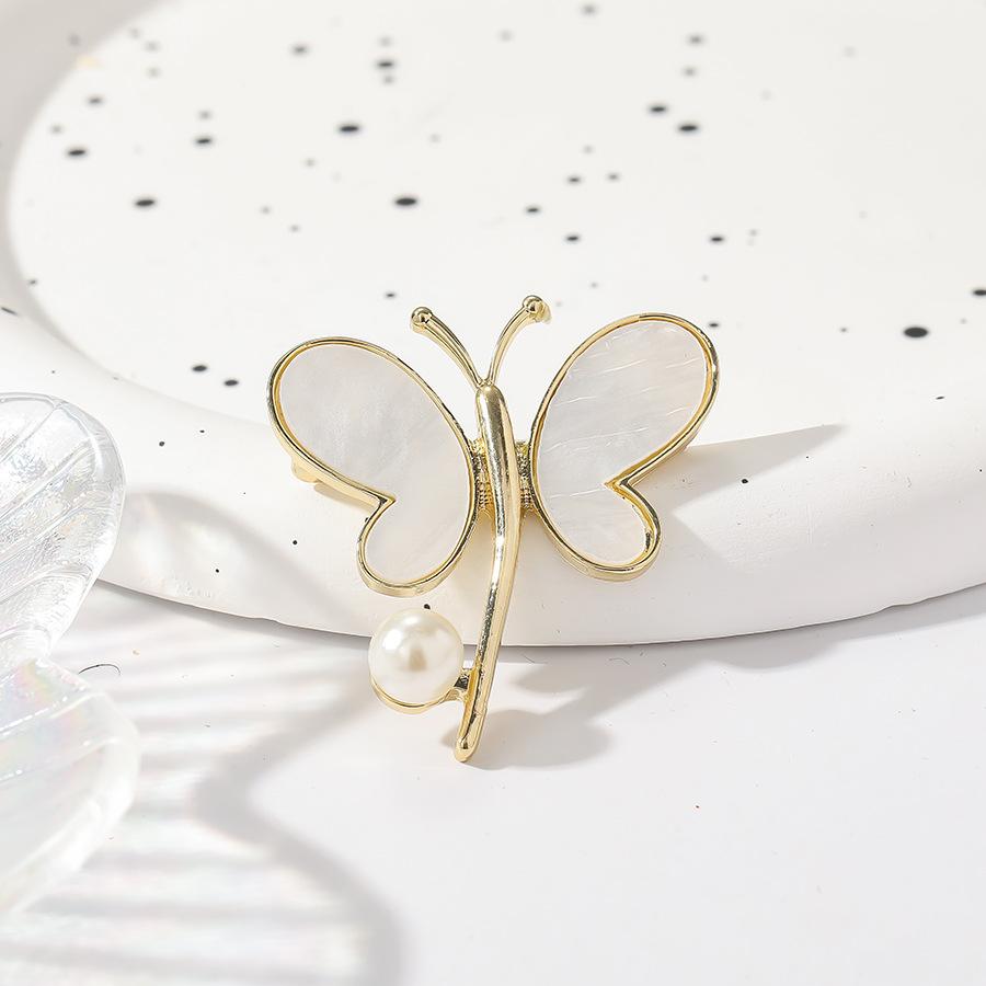 Female Niche Light Luxury Fashion Cool Style Butterfly Brooch