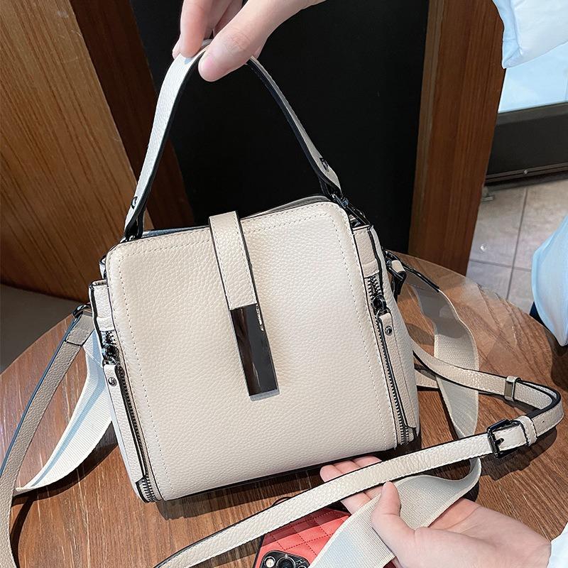 Cowhide bag women's new leather women's bag shoulder bag niche design portable messenger bag