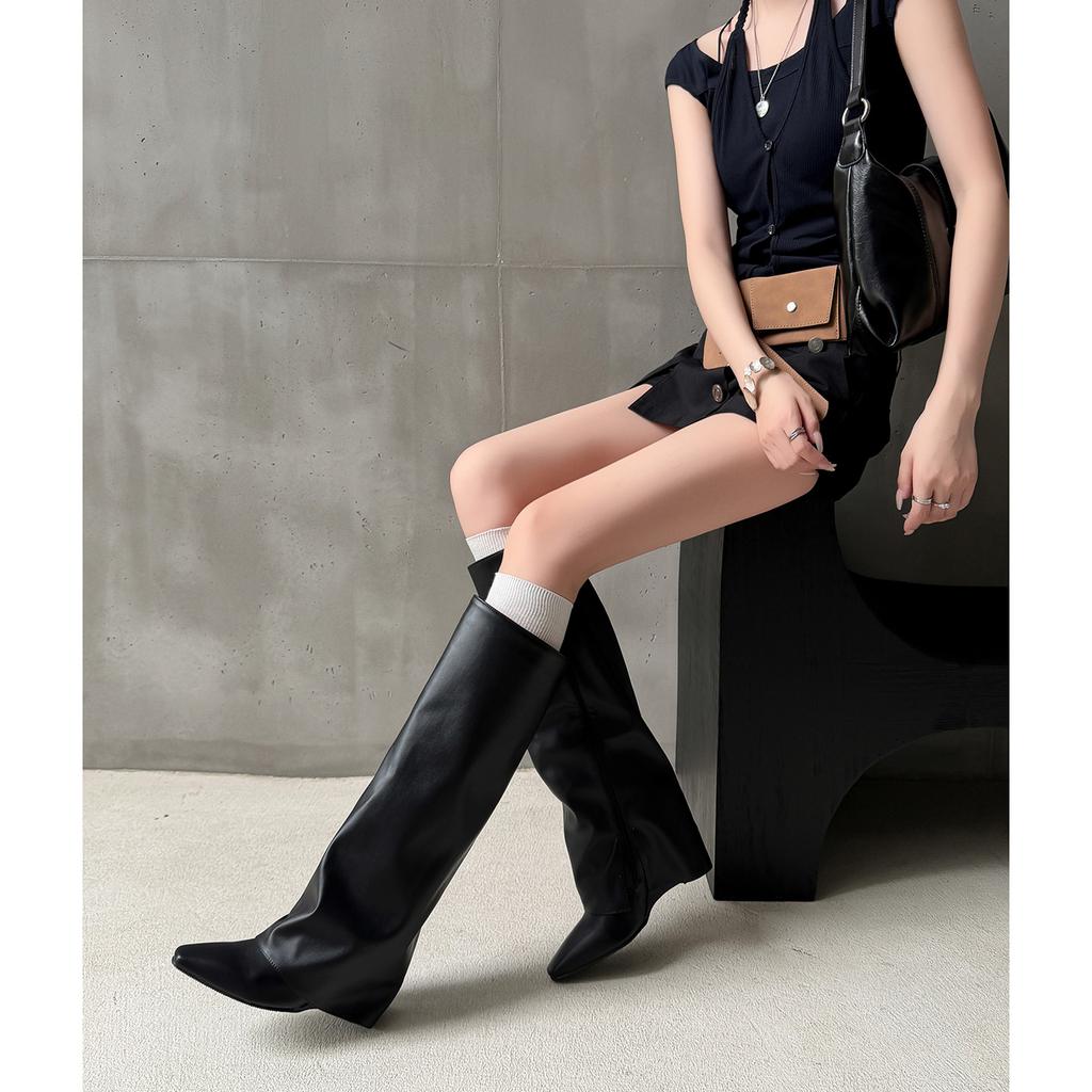 Large Size - Pointed Boots But Knee Thick Heel European and American Retro Medium Boots Winter Boots